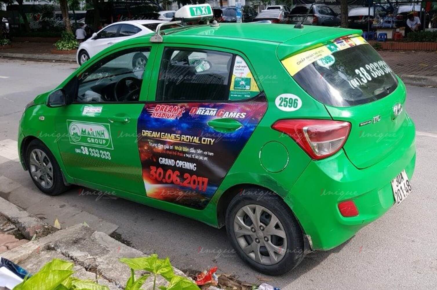 quảng cáo trên taxi